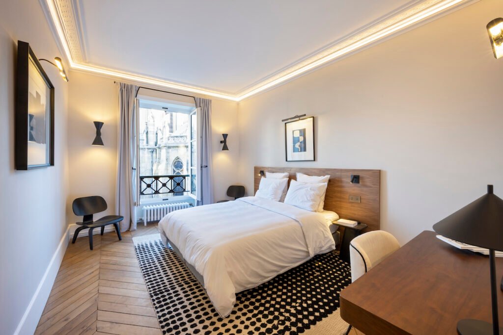 RIDEAUX SUR MESURE APPARTEMENT HAUSSMANNIEN PARIS 16