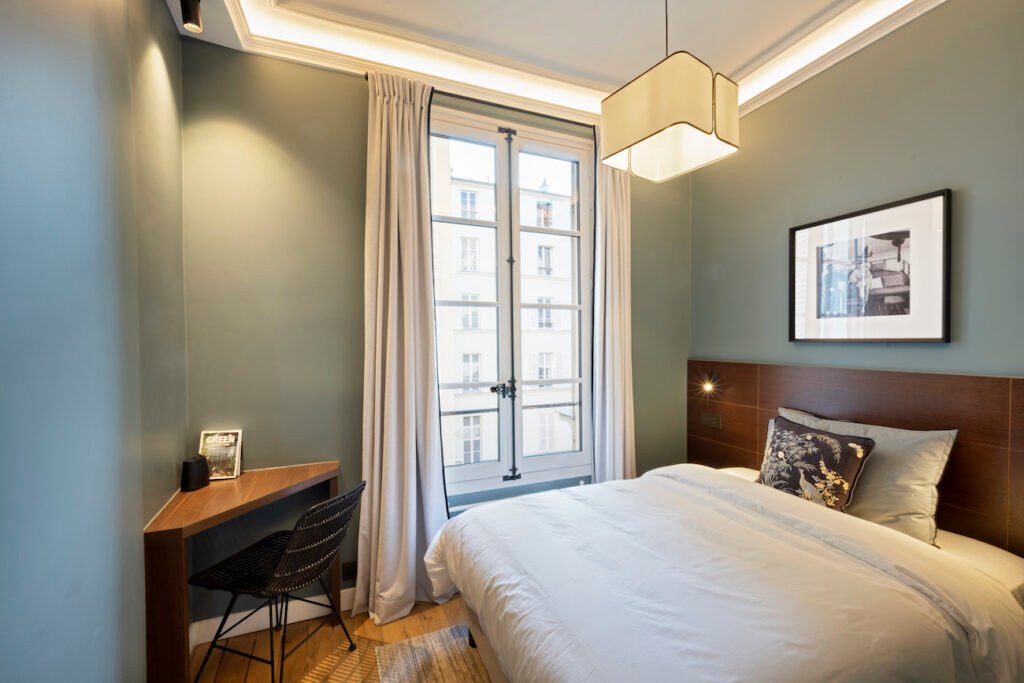 RIDEAUX SUR MESURE APPARTEMENT HAUSSMANNIEN PARIS 16