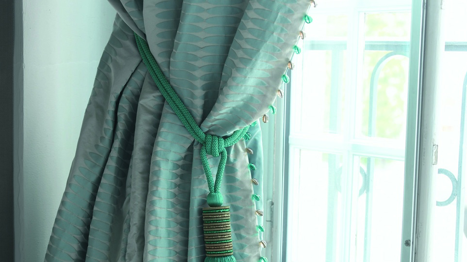 BELLE PASSEMENTERIE RIDEAUX