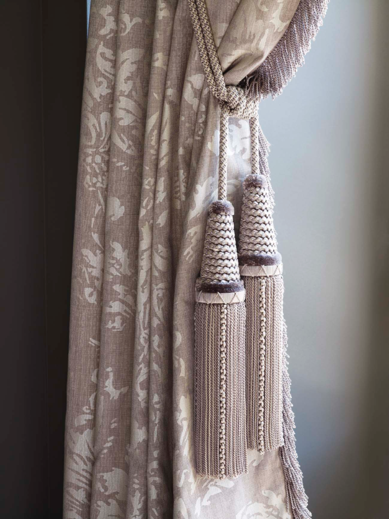 PASSEMENTERIE POUR RIDEAUX SUR MESURE
