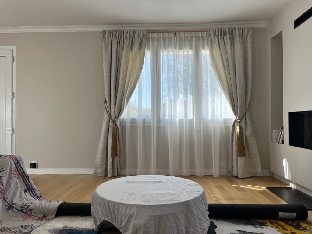 Voilages sur mesure et rideaux pour une belle maison yvelines