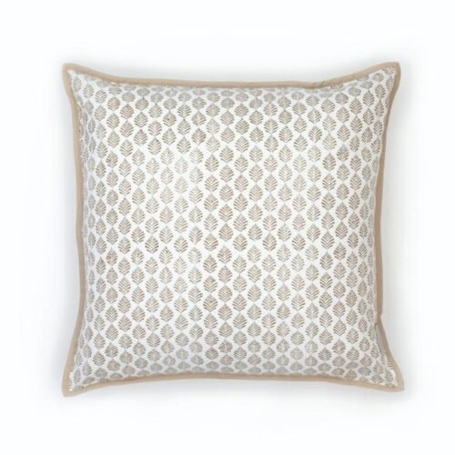 Coussin en coton imprimé motif végétal stylisé coloris beige