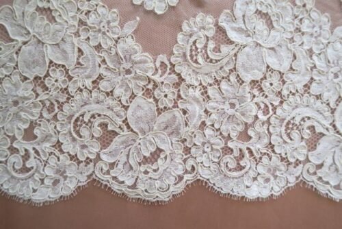COUPON 2M20 Dentelle de Calais romantique blanche