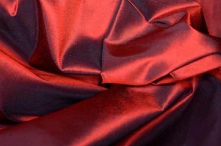 Taffetas Soie Vert Amarante