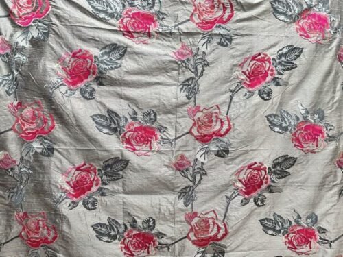 Soie Brodée motif rose